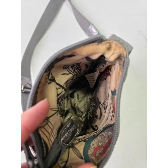 The Sak Crossbody Bag With Adjustable Strap Metallic Pockets Shoulder - Picture 4 of 12